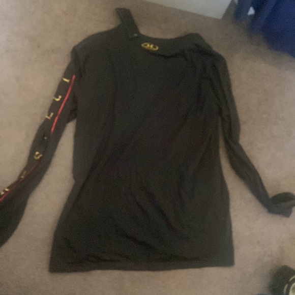 Under armour large black long sleeve shirt - Picture 2 of 3
